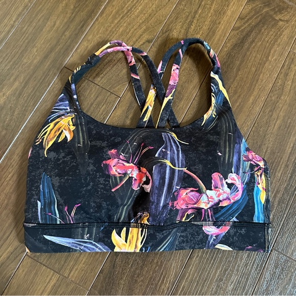 Lululemon Energy Sports Bra-floral size 4 - Picture 3 of 6